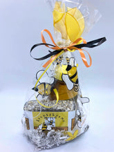 "Just Buzzin Around"  Honey & Bath gift set - Made with Real Honey !
