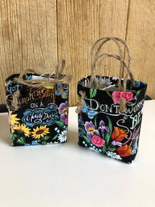 Single handmade fabric gift box  -  assorted styles